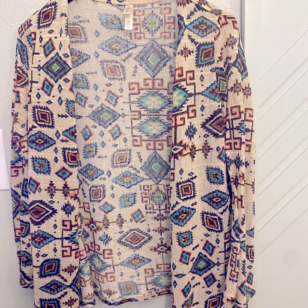 Geometric Patterned Cardigan